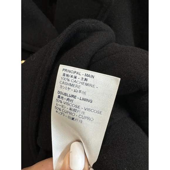Wonderful Louis Vuitton capeIn wool and cashmereWith hoodSize S. - Picture 6 of 11